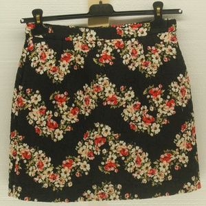 Dolce & Gabbana Mini Skirt
